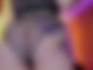 Live cam show with SEXYHELA - Dildo on Dare Cams