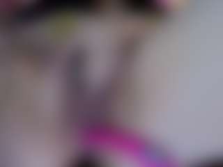 Live cam show with SEXYHELA - Oil on crypto-cams