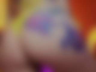 Live cam show with SEXYHELA - Squirt on Uber Horny