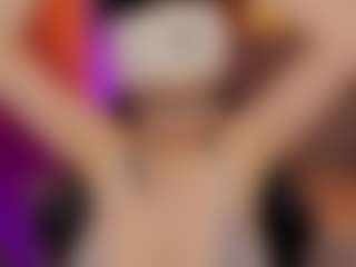 Live cam show with SEXYHELA - Big Tits on TeamSkeetLive