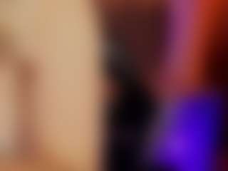 Live cam show with SEXYHELA - Hairy Pussy on sexytreat.net