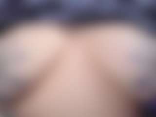 Live cam show with GODDESS HELA - Gagging on liverealitysex.com