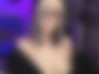 Spettacolo in cam dal vivo con GODDESS HELA - Long Legs su Camsoda
