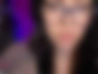 Live cam show with GODDESS HELA - Toys on Mixed Magazine Live