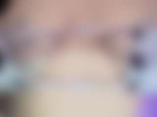 Live cam show with GODDESS HELA - Toes on Soda Cam
