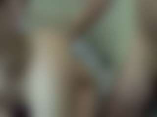 JoeyClouds's Live Sex Cam Show