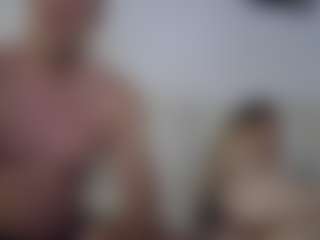 JoeyClouds's Live Sex Cam Show