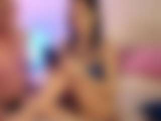 Live cam show with OurJourneyXoXO - Brown Hair MILF on Camsoda