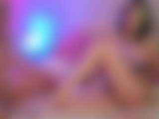Live cam show with OurJourneyXoXO - Brown Hair on livesuperchat.net