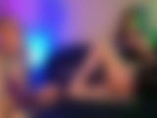 OurJourneyXoXO MILF webcam performer live streaming
