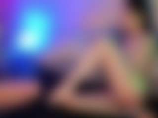 OurJourneyXoXO MILF webcam performer live streaming