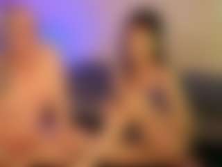 OurJourneyXoXO MILF webcam performer live streaming