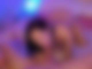 Live cam show with OurJourneyXoXO - Brown Hair MILF on Dolls Live
