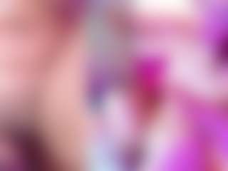 Live cam show with PamelaAddams - Fucking on Dare Cams