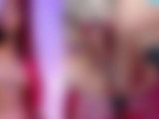 Live cam show with PamelaAddams - Fingering on madthumbs