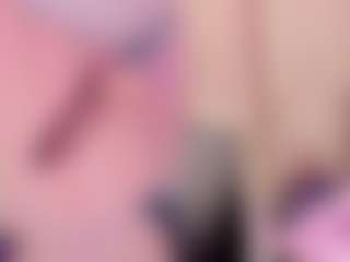 Live cam show with PamelaAddams - Thin on AdultVida.com