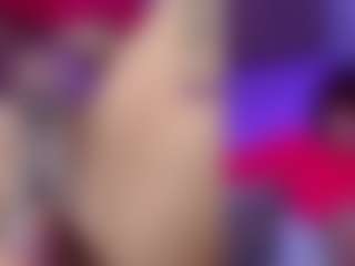 Live cam show with PamelaAddams - Thin on TottyGirls