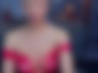 Live cam show with VIOLETHSKINNY - Ebony on AdultVida.com