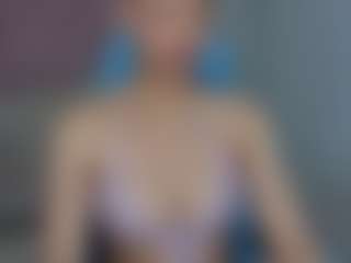 Live cam show with VIOLETHSKINNY - Ebony on Milfs Live | colombia