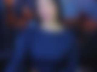 Live cam show with VIOLETHSKINNY - Smoking on Camsoda