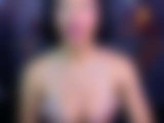 VIOLETHSKINNY's Live Sex Cam Show