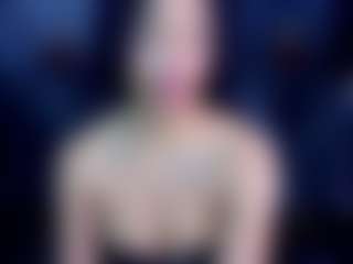 Live cam show with VIOLETHSKINNY - Ebony on Hubzter Live | colombia
