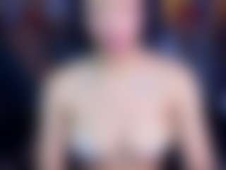 VIOLETHSKINNY's Live Sex Cam Show