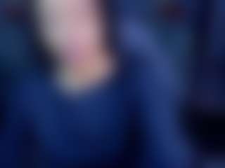 Live cam show with VIOLETHSKINNY - Smoking on Gym Cam Girls