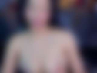 Live cam show with VIOLETHSKINNY - Ebony on xplaylive.com | colombia