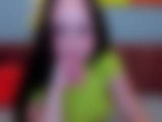 Live cam show with BeatriceReeves - Masturbate on Free Soda
