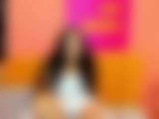 Live cam show with BeatriceReeves - Moaning on Camsoda