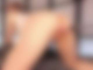 Live cam show with JulietAdair - Facial Piercings on sexylive.show
