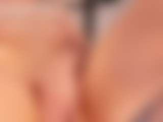 JulietAdair's Live Sex Cam Show