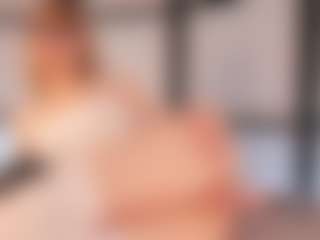 Live cam show with JulietAdair - Facial Piercings on camgirlchat.live