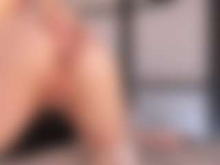 JulietAdair's Live Sex Cam Show