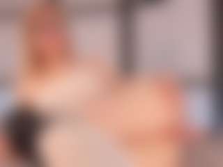 JulietAdair's Live Sex Cam Show