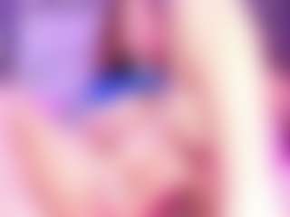 MiaVelveett's Live Sex Cam Show
