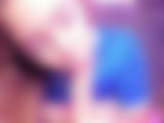 MiaVelveett's Live Sex Cam Show