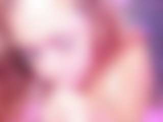 MiaVelveett's Live Sex Cam Show