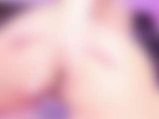 Live cam show with MiaVelveett - Squirt Teen (18+) on SpunkLive
