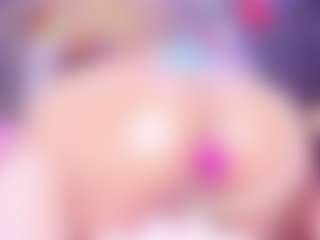 MiaVelveett's Live Sex Cam Show