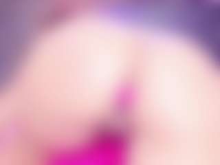 MiaVelveett's Live Sex Cam Show