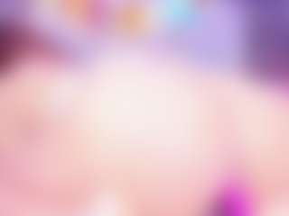 Live cam show with MiaVelveett - Teen (18+) on Chatstar