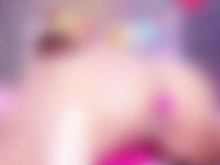 MiaVelveett's Live Sex Cam Show