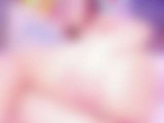MiaVelveett's Live Sex Cam Show