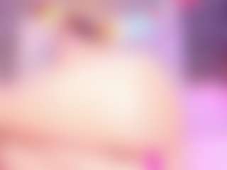 MiaVelveett's Live Sex Cam Show