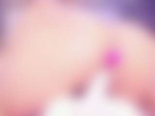 MiaVelveett's Live Sex Cam Show