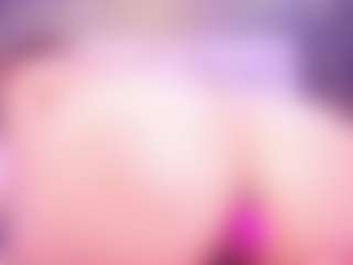 MiaVelveett's Live Sex Cam Show