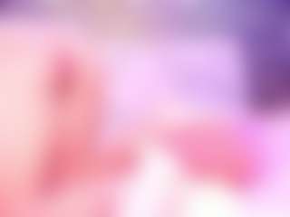 MiaVelveett's Live Sex Cam Show