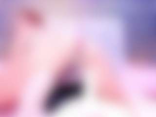 Live cam show with MiaVelveett - Petite Teen (18+) on liverealitysex.com